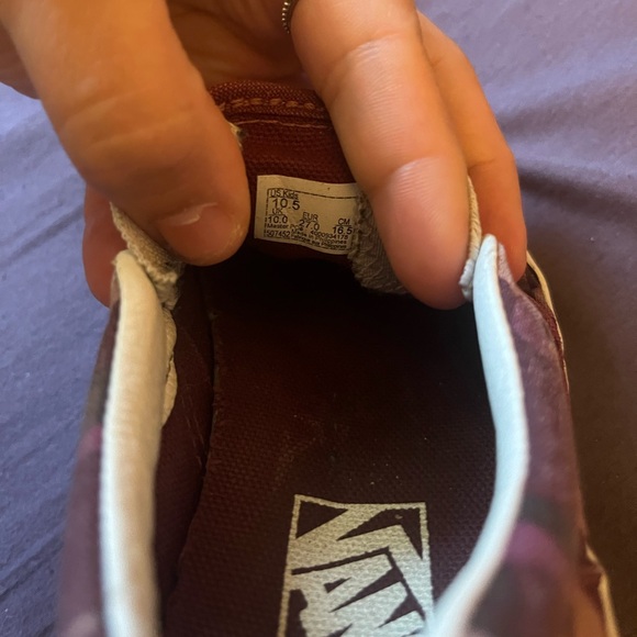 Toddler Vans - Picture 3 of 3